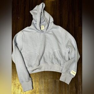Aerie Offline (M) Cropped Quilted Hooded Sweater - Light Blue